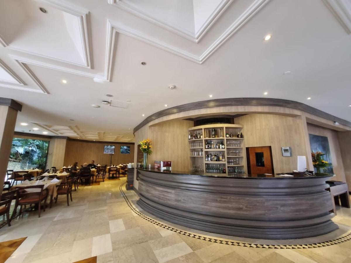 Hotel Dann Carlton Belfort Μεντεγίν Εξωτερικό φωτογραφία The lobby bar